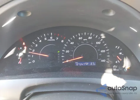 2010 Toyota Camry Le z USA, uszkodzony, nr VIN 4T1BF3EK5AU534491